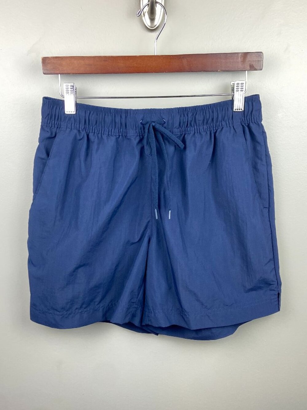 Columbia Men's Navy Blue PFG Shorts UPF 50 Size Small Elastic Drawstring Pockets